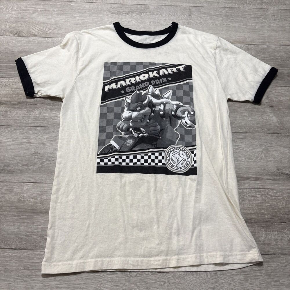Super Nintendo World Mario Kart Bowser Graphic Ringer T Shirt Medium White
